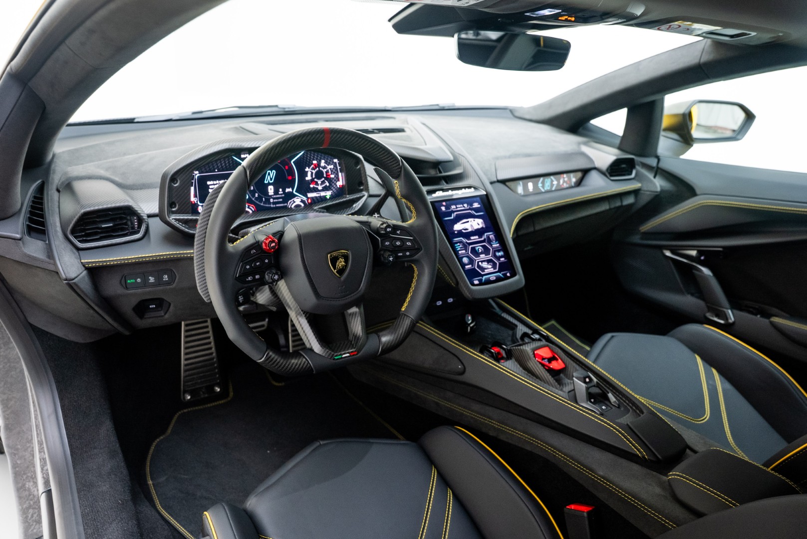 2025 LAMBORGHINI REVUELTO | GCC | MAIN DEALER WARRANTY AND SERVICE